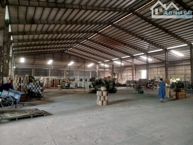 Cho thuê kho xưởng ĐL Thang Long,xã Song Phương,Hoài Đức,Tp Hà Nội,Dt 3850m2,khung zamil