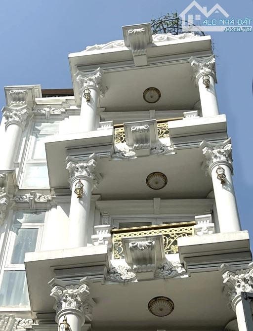 Biệt thự phố Hoàng Mai, 70m2 x 6 Tầng, Ô Tô, Tặng FuLL Nội Thất Dát Vàng