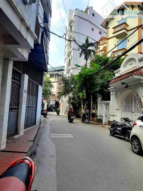 BÁN ĐẤT TẶNG BIỆT THỰ MẶT PHỐ NGUYỄN KHANG ( HOA BẰNG ) CẦU GIẤY 60 TỶ 328m2 MT 13m 5 TẦNG - 1
