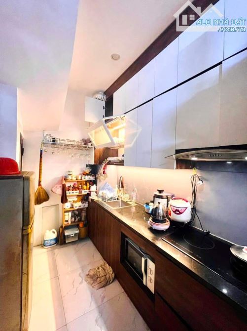 🏡BÁN NHÀ GIẢI PHÓNG, 36M*5T CHÀO 3,9 TỶ, PHÂN LÔ, Ô TÔ QUA CỔNG, CHỦ ĐỂ LẠI FULL NỘI THẤT - 2