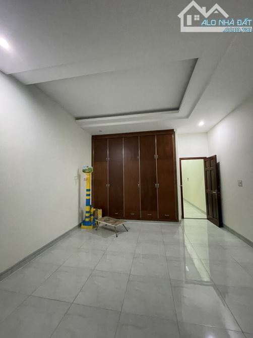 Cần bán nhà 1 trệt 2 lầu, p Tân Phong, Biên Hòa. 90m2 shr thổ cư chỉ 5,5 tỷ - 3