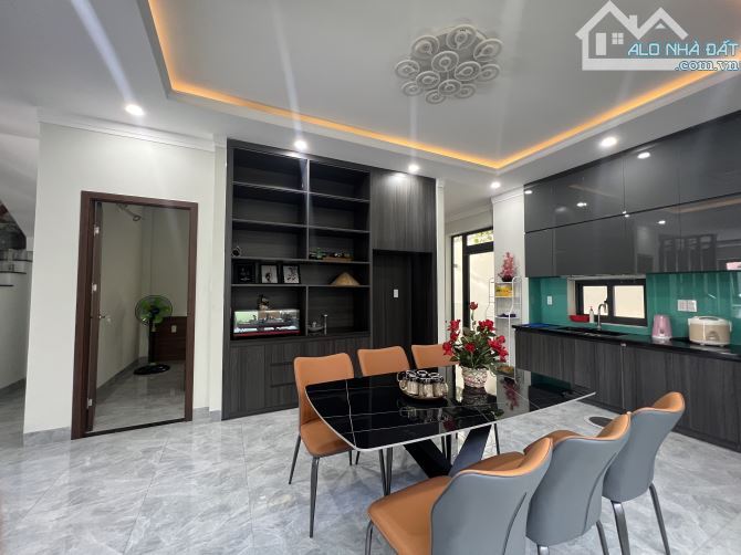 💥💥Bán Villa siêu xịn mịn đường A Tranh, P EaTam - 210m2 - Giá: 6,6 Tỷ - 3