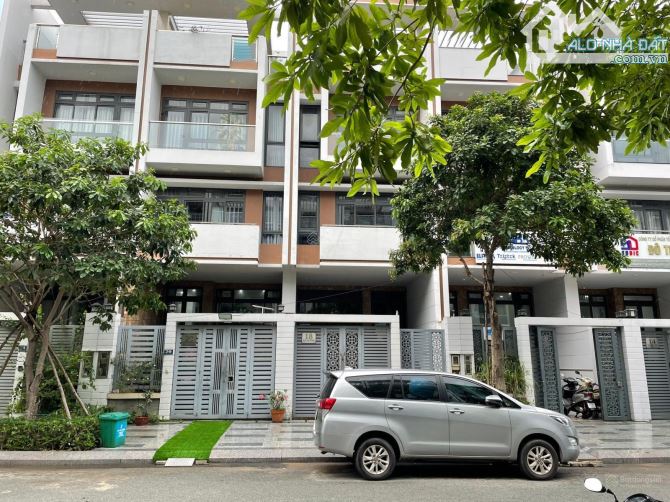 Chuyên Cho Thuê Nhà - Văn Phòng- shophouse Tại Khu Đô Thị Vạn Phúc city 28 tr/tháng - 7