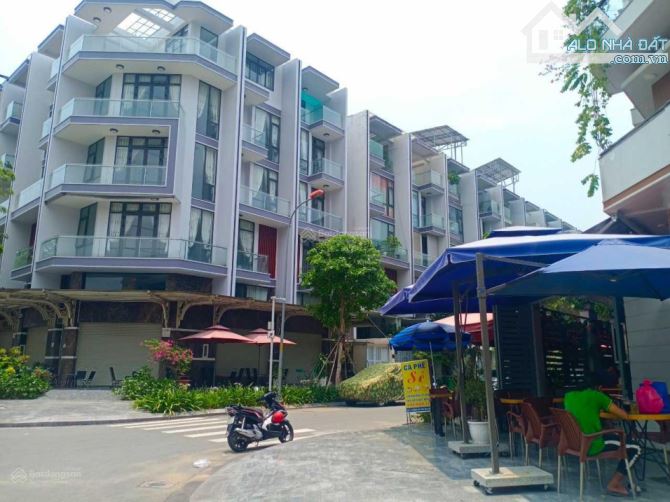 Chuyên Cho Thuê Nhà - Văn Phòng- shophouse Tại Khu Đô Thị Vạn Phúc city 28 tr/tháng - 9