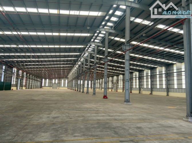 Cho thuê kho xưởng tại Đông Anh gần quốc lộ 5 kéo dài  dt 10ha có sẵn 5ha kho, xưởng