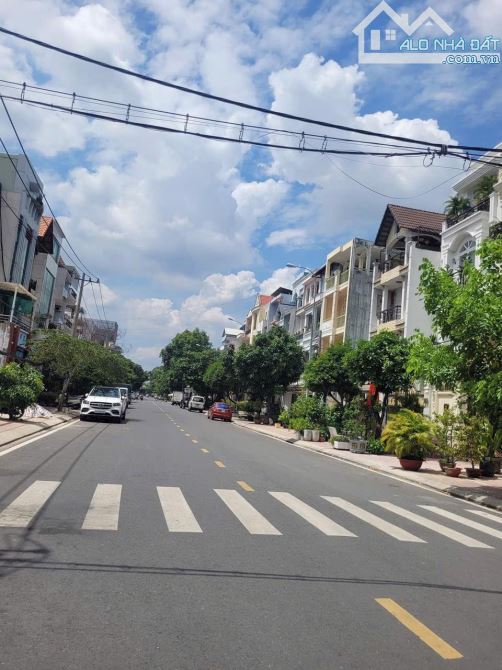 Hết Khả Năng Chi Trả Ngân Hàng Bán Lỗ Đất Bình Lợi đường 12m  60m2 MT 12m