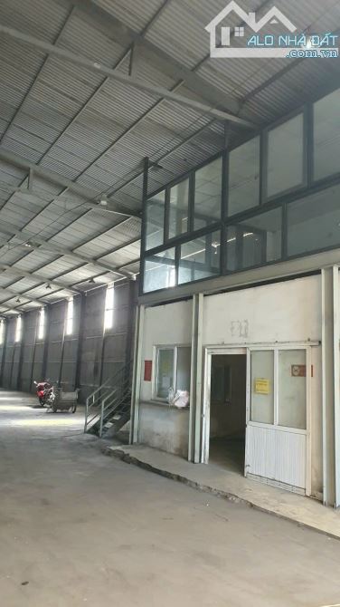 Cho thuê kho xưởng km10 đại lộ Thăng Long,gần Lê Trọng Tấn, Thiên Đường Bảo Sơn,An Khánh