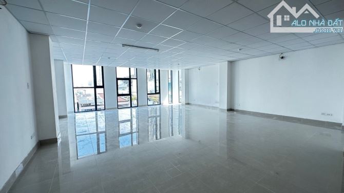 Văn phòng New Building cần cho thuê 110m- 140m- 230m giá tốt view kính,TT quận 1 - 1
