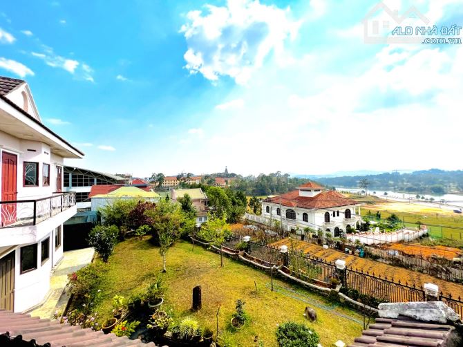 Bán biệt thự mặt tiền Sương Nguyệt Ánh phường 9 Đà Lạt View trực diện Hồ Xuân Hương - 1