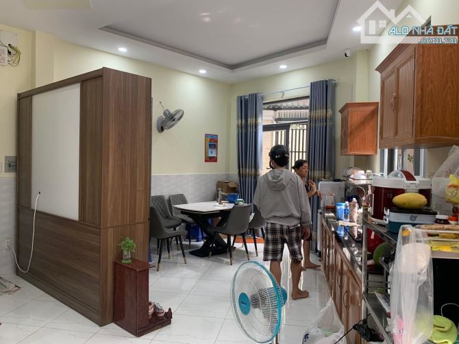 Bán căn góc hẻm xe hơi Nguyễn Văn Công gần công viên Gia Định 4 tầng 58m2 nhỉnh 6 tỷ - 2