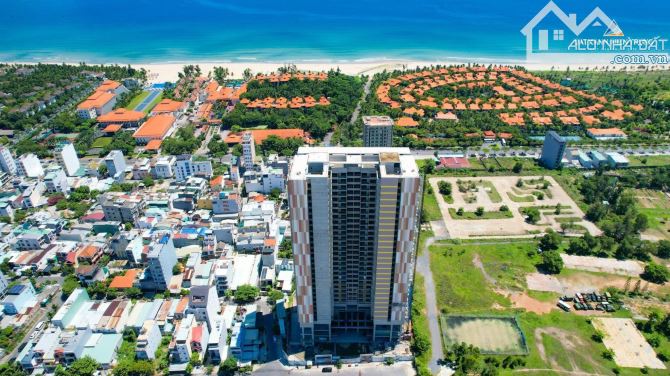 Bán căn hộ Duplex (căn hộ thông tầng) DT 210m2/căn view biển trực diện biển Mỹ Khê Đà Nẵng