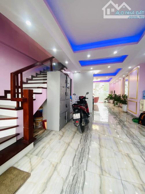 B.Á.N NHÀ  PHÚ DIỄN 60M2x 5T, 13 TỶ 5 PHÂN LÔ, Ô TÔ TRÁNH , Ở VÀ KINH DOANH QUÁ LÝ TƯỞNG - 1