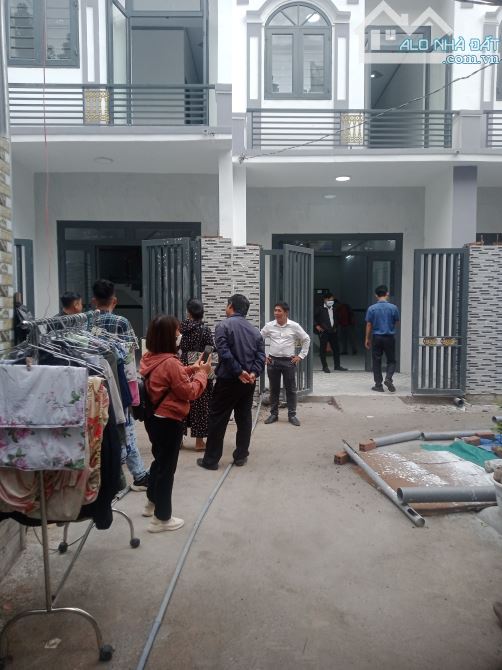 Cần bán căn nhà trong KDL Vườn Bưởi Tân Triều, Tân Bình, Vĩnh Cửu, Đồng Nai, 900 triệu.