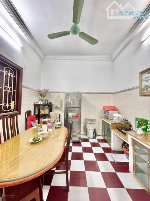 BÁN NHÀ PHỐ XÃ ĐÀN, VỈA HÈ, Ô TÔ TRÁNH, 30M2, 4 TẦNG, 7 TỶ 5 - 1