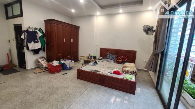 NHÀ ĐẸP NGÕ 153 DƯƠNG VĂN BÉ - 63M x  4 TẦNG - Ô TÔ KINH DOANH VĂN PHÒNG - GIÁ 7 TỶ - 2