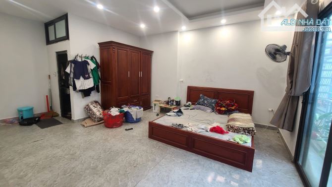 NHÀ ĐẸP NGÕ 153 DƯƠNG VĂN BÉ - 63M x  4 TẦNG - Ô TÔ KINH DOANH VĂN PHÒNG - GIÁ 7 TỶ - 3