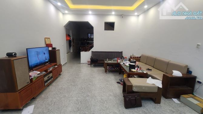 NHÀ ĐẸP NGÕ 153 DƯƠNG VĂN BÉ - 63M x  4 TẦNG - Ô TÔ KINH DOANH VĂN PHÒNG - GIÁ 7 TỶ - 5