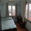 Cho thuê căn hộ chung cư đủ tiện nghi thang máy phố Hào Nam, Cát Linh