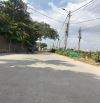 1 lô góc siêu nét giá công nhân ở mặt đường thôn xã Kênh Giang