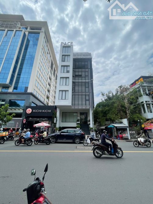 Bán toà nhà mặt tiền Nguyễn Trãi, 8,5mx23m, hầm 9 tầng . Giá bán : 150 Tỷ TL