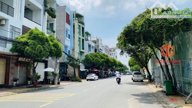 Đất bán đường D9 KDC D2D sổ riêng 1 đời chủ giá siêu tốt 16 tỷ trục đẹp hiếm người bán - 1