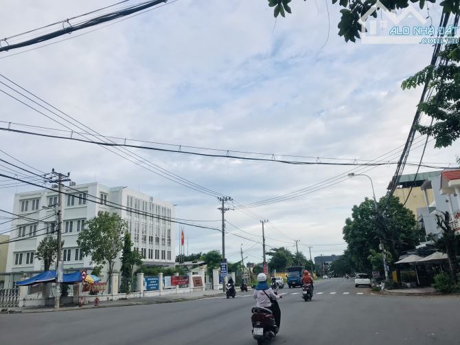 Bán đất đẹp, cao ráo  MT Nguyễn Phước Tần, gần Lê Đại Hành. - 2