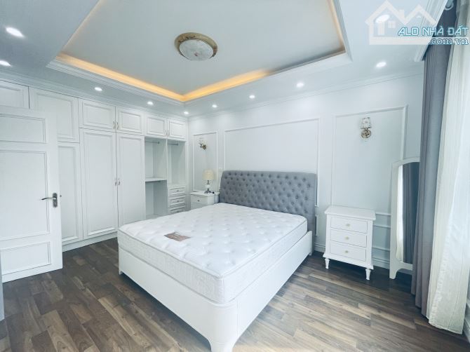 Cho thuê CC Ngoại Giao Đoàn N04b, tầng đẹp, 130m, full đồ CHỈ 18 triệu - 2