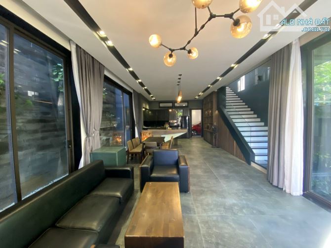 Bán Villa - Biệt Thự Đẹp 3 tầng 2 mặt tiền Khu biển Mỹ Khê - 252m2 Cách biển 400m - 5