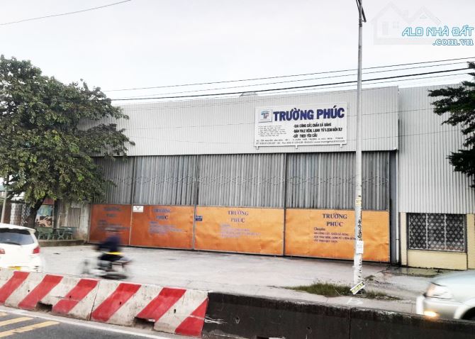 BÁN GẤP NHÀ XƯỞNG MẶT TIỀN NGUYỄN VĂN BỨA, HÓC MÔN, 20M x 60M-  GIÁ 26.5 TỶ.