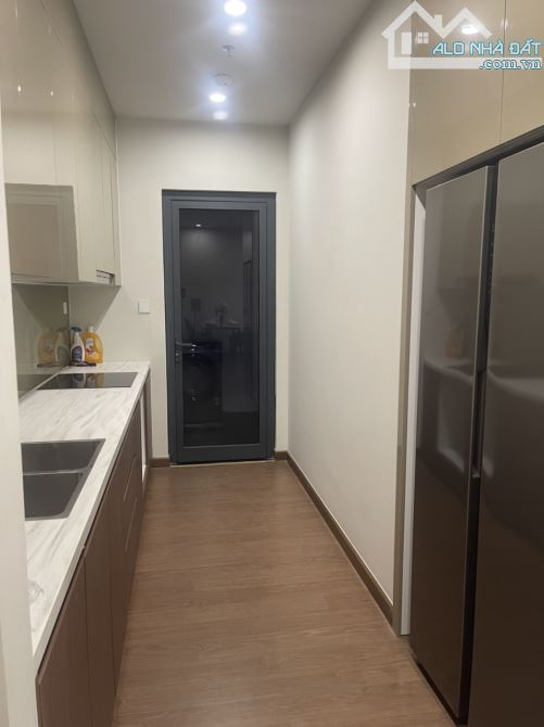 Cho thuê căn hộ 2PN2WC The Matrix One Mễ Trì, 87m2, full nội thất, giá 22tr/tháng - 11