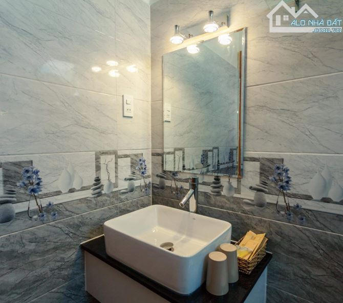 Bán biệt thự Xô Viết Nghệ Tĩnh Phường 7 Đà Lạt kinh doanh nghỉ dưỡng - 1