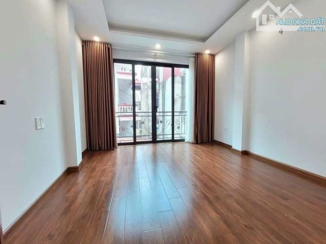 Bán nhà rẻ đẹp, khu Quốc Bảo, Tựu Liệt, Thanh Trì, 40m2, 5 tầng, 2 mặt thoáng, ô tô đỗ cửa - 2
