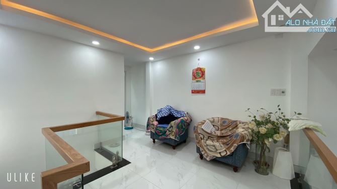 Ngộp Bank bán gấp nhà cấp 4 Ô tô đổ cửa, 2 tầng 4x15m Chỉ 6 tỷ thương lượng Nguyễn Văn Côn - 2