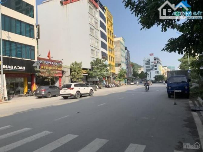 Bán Toà Nhà Tân Bình - MT Bạch Đằng DT: 8x28M- Hầm + 6 tầng, Đang HĐT: 200Tr/ tháng. - 2