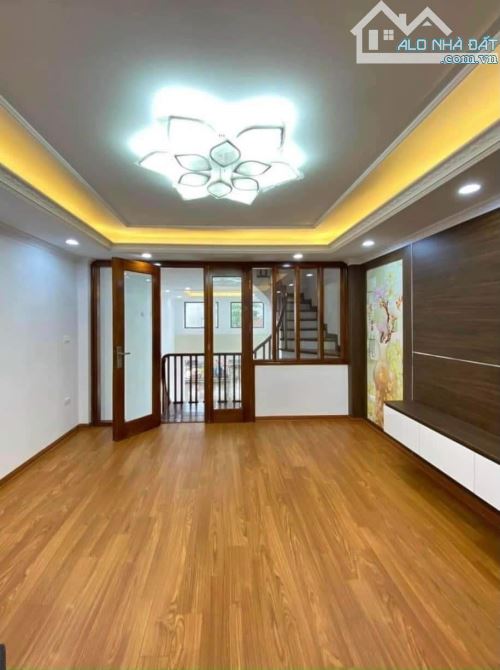 Bán nhà Quốc Bảo Tựu Liệt . ngọc hồi giải. phóng Hà Nội . ô tô đỗ cửa  40m x 5 tầng - 4