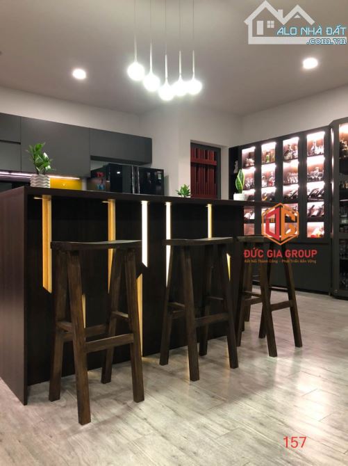 Biệt thự góc 2 mặt tiền siêu VIP khu dân cư D2D; sổ hồng 1 trệt 4 lầu ngang 10m giá 32 tỷ - 10