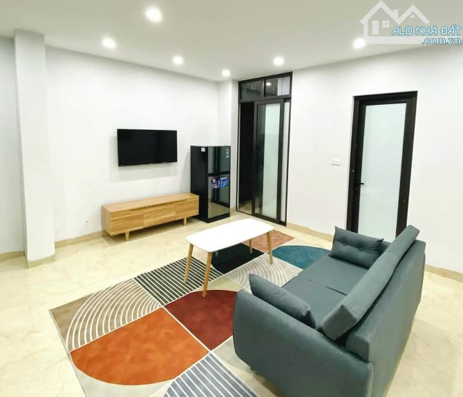 Bán Nhà Mặt Phố Cầu Giấy, 193m2, 9 tầng thang máy, giá 58 Tỷ - 1