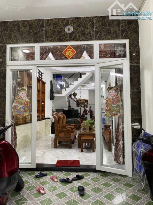Nhà Phố 4 tầng Mới liền đường Huỳnh Thị Hai - DTS : 240m2 giá chỉ 6,5 tỷ - 1