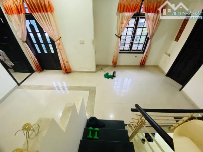 NHÀ MẶT TIỀN LÔ GÓC KHUÊ MỸ ĐÔNG 3 - 90M2 - 3 TẦNG - ĐƯỜNG 7,5M - SÁT BIỂN MỸ KHÊ - 12 TỶ - 1