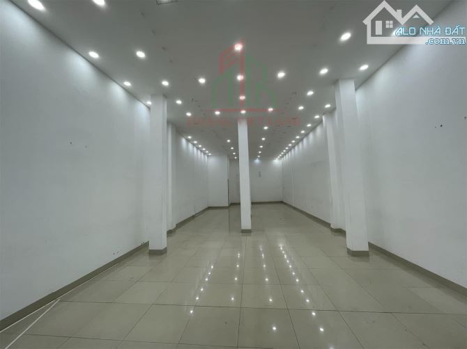 Cho thuê nhà 1 trệt 2 lầu đường Phan Chu Trinh , 6,3 m  x 22 m giá 40triệu