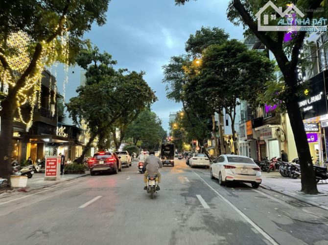 ⚜️ ĐẤT VÀNG LÝ THÁI TỔ, HOÀN KIẾM 342M2 MẶT TIỀN 11M, CÓ 1O2, VIP NHẤT HÀ NỘI, CHỈ 368 TỶ - 1