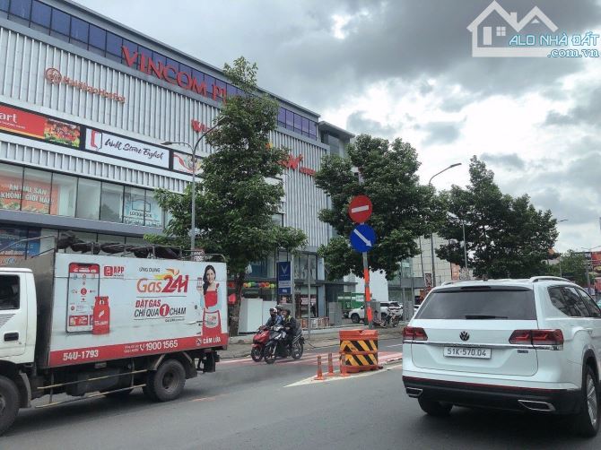 Bán nhà ngay ermart Phan Văn Trị - Phạm Văn Đồng 60M Hẻm xe hơi thông - 5