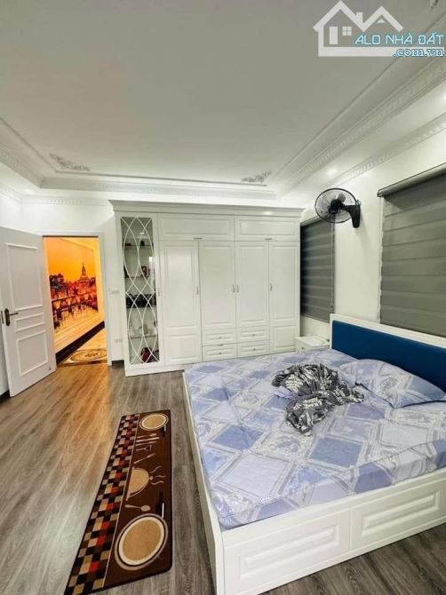 Bán Nhà Nguyễn Văn Cừ, Long Biên 58m2, 6T, giá 13,8 tỷ (Gara ô tô, thang máy) - 1