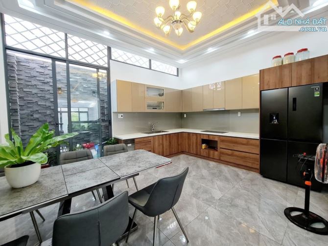 Bán nhà KDC Anh Tuấn Green Riverside, 4 tầng, giá 7.39 tỷ - 2