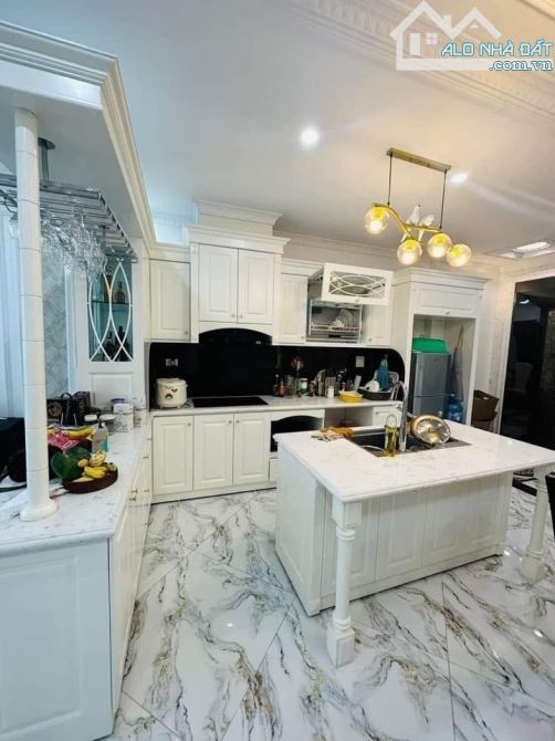 Bán Nhà Nguyễn Văn Cừ, Long Biên 58m2, 6T, giá 13,8 tỷ (Gara ô tô, thang máy) - 3