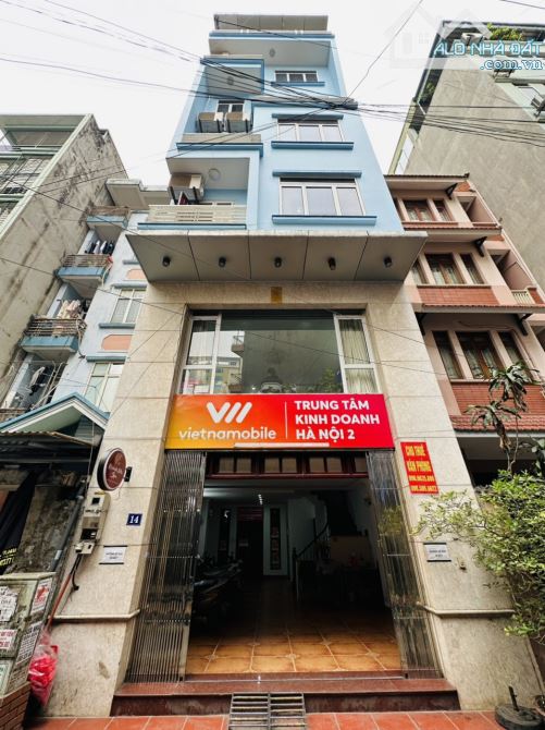 Cho thuê Văn Phòng Nguyễn Thị Đinh sạch sẽ thoáng 40m thang máy văn phòng sạch sẽ.