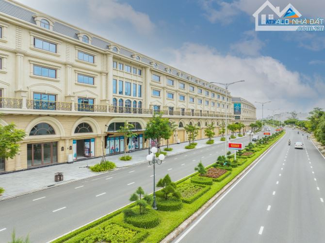 Chiết khấu ngay 3 tỷ từ CĐT - Shophouse mặt tiền đại lộ Hùng Vương rộng 48m TP Tuy Hòa - 1