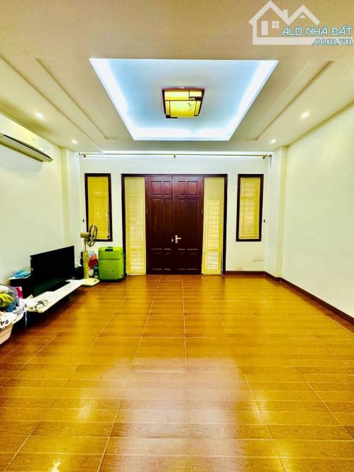 BÁN NHÀ TRỊNH ĐÌNH CỬU, ĐỊNH CÔNG, NGÕ Ô TÔ 42 M2, 4 TẦNG CHỈ HƠN 7 TỶ - 2
