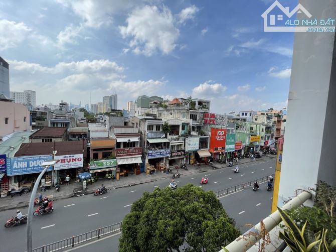 Biệt Thự Nguyễn Văn Trỗi - 7.2*22 - 139m2 - 3 tầng - chỉ 29.5 tỷ - 5