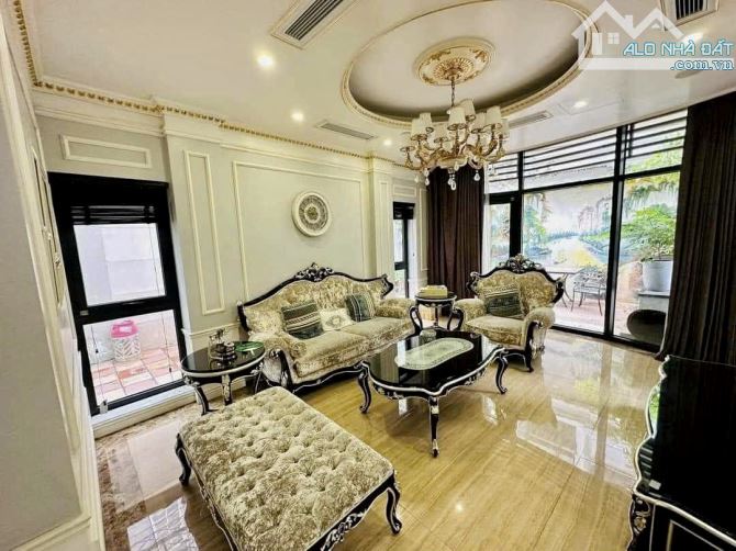 😍😍Bán căn Villa Đẹp như Vinhomes_ Nằm tại khu đô thị Anh Dũng _ Dương Kinh